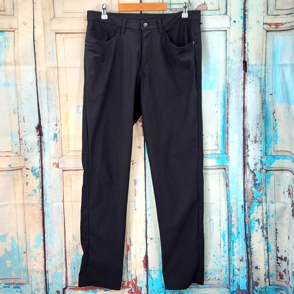 Lululemon ABC Classic-Fit 5 Pocket - Picture 2 of 10